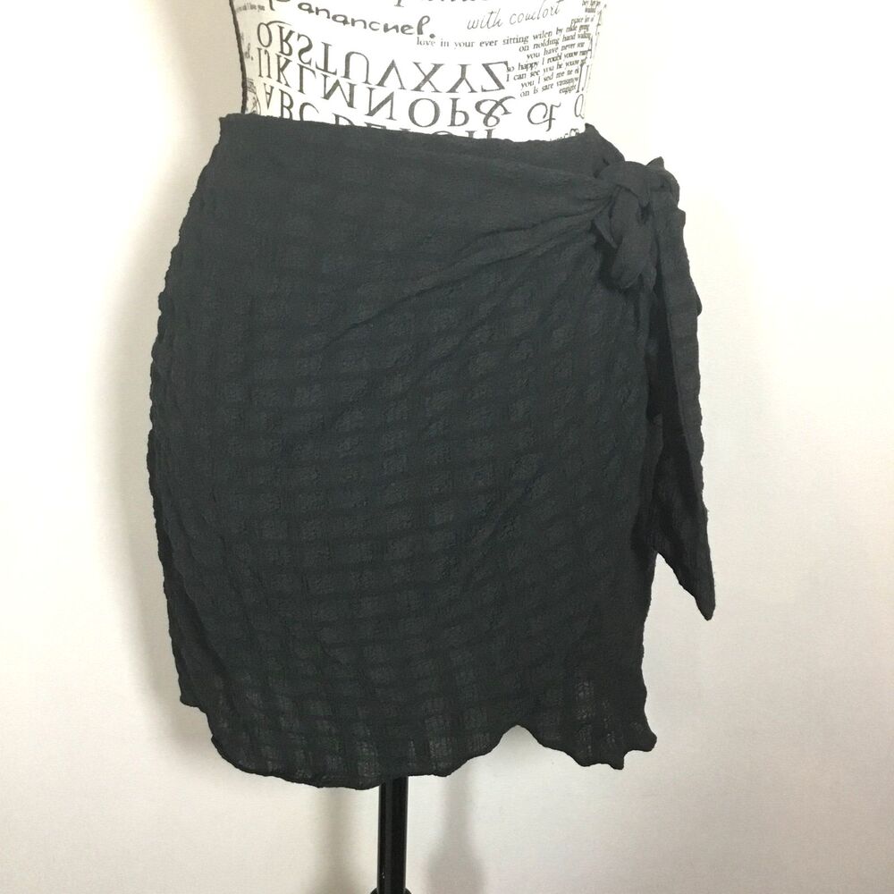 Black wrap skirt side tie black beach skirt cover up gauzy waist 25"-26"  XS